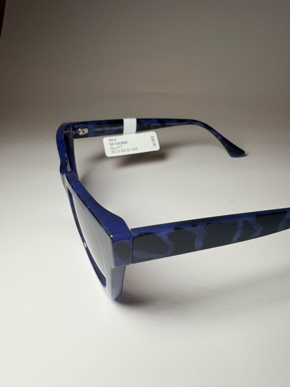 Women’s Christian Siriano Blue Tortoiseshell Oversized Sunglasses - Picture 7 of 9